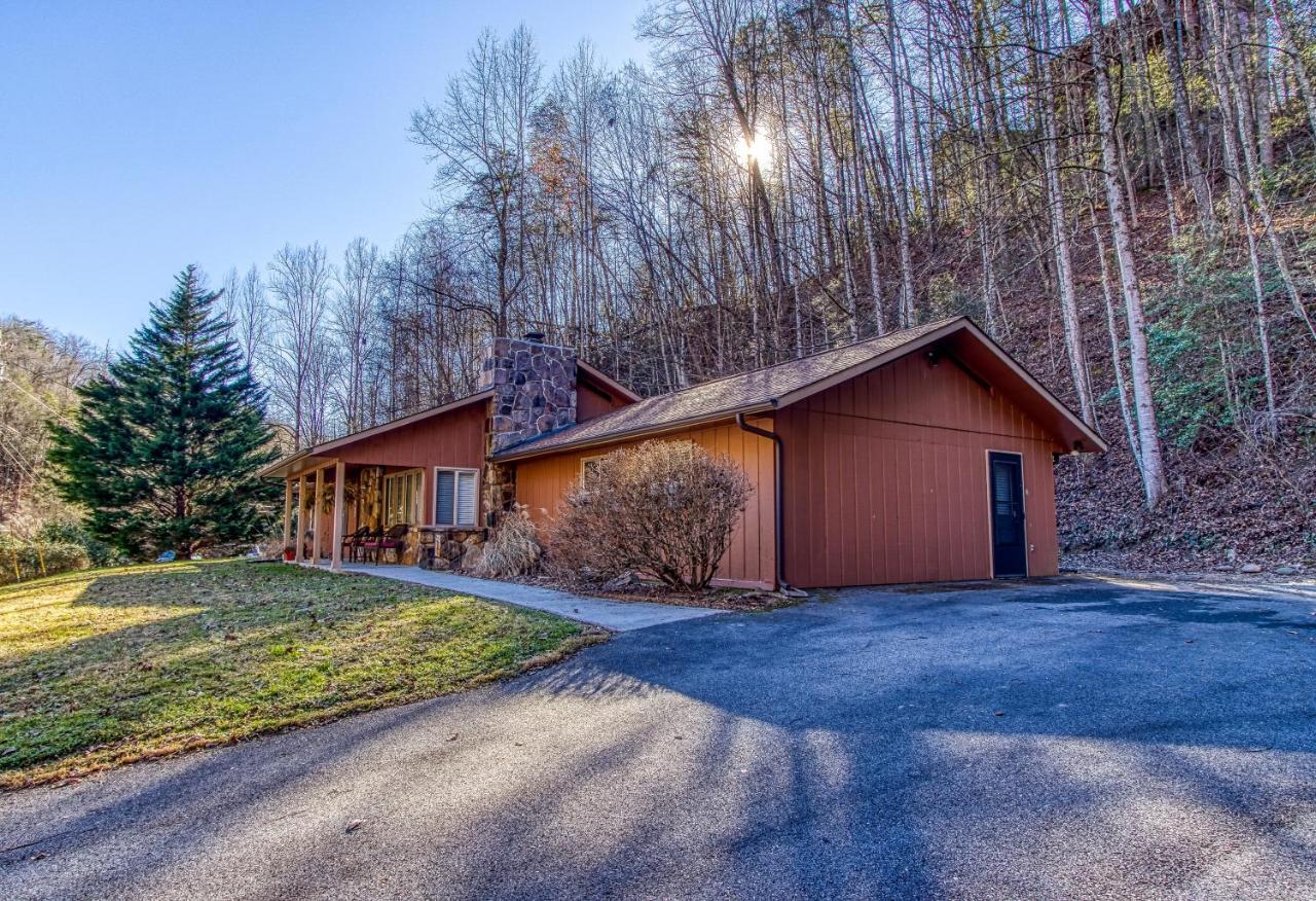Hidden Memories, Hot Tub, 1089 Of Free Attraction Tickets For Each Paid Day, Dollywood And More Gatlinburg Exterior photo